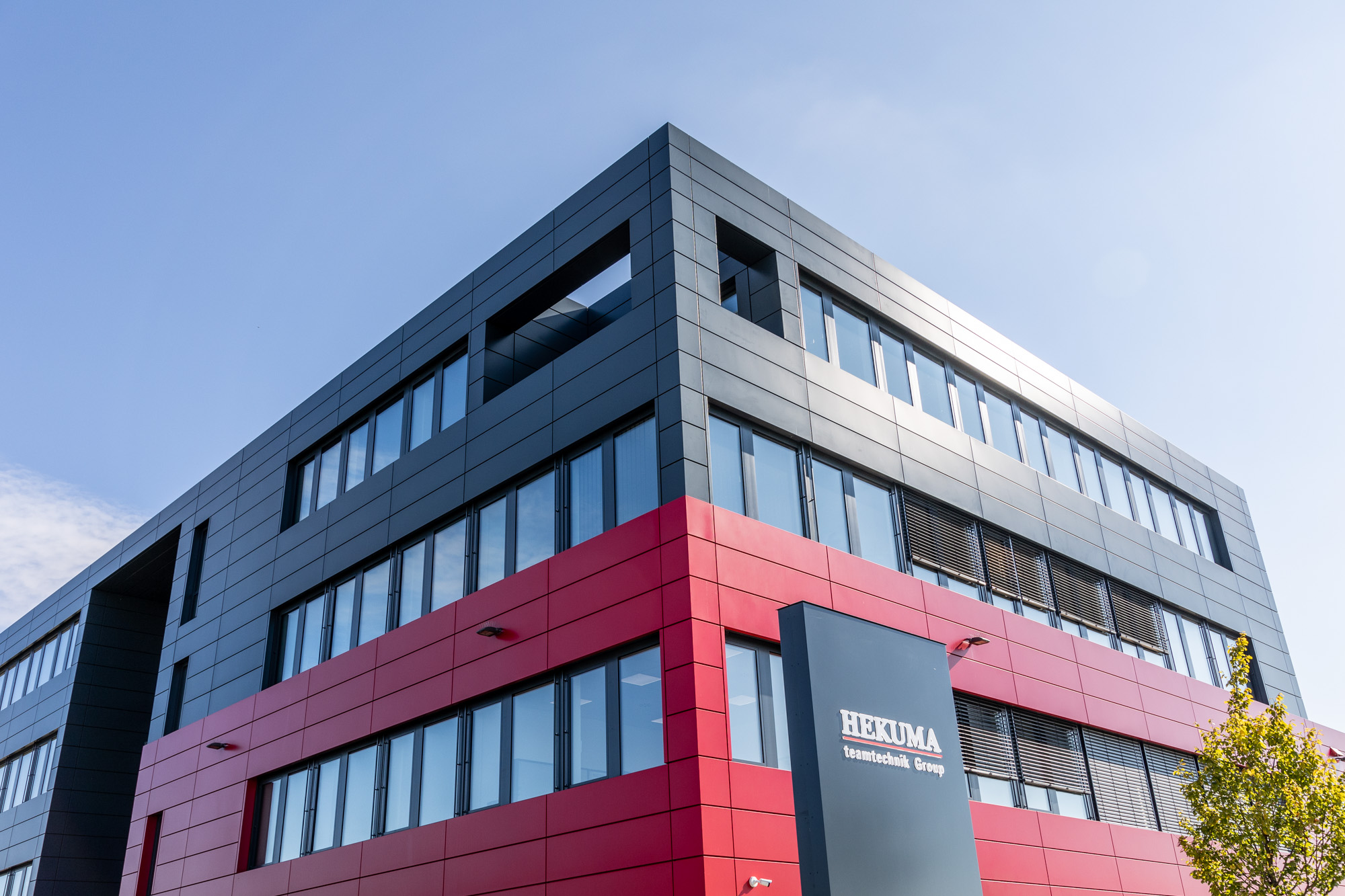 Die neue HEKUMA-Zentrale im Munich Airport Business Park in Hallbergmoos.